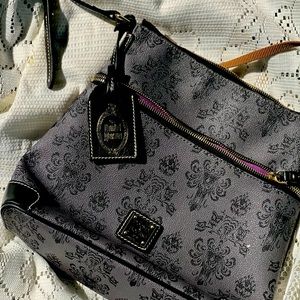 HUGE CHRISTMAS DISCOUNT🎁🎄 Dooney and Bourke Disney Parks Haunted mansion purse
